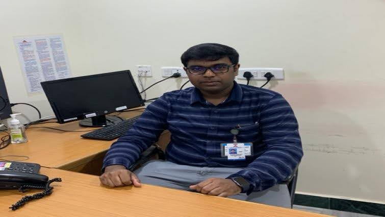 DR. CHRISTOPHER JOHN